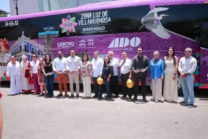 Anuncian tercera etapa de pintura y restauración en la Zona Luz de Villahermosa
