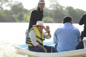 Pescando Vida fortalece la economía de pescadores tabasqueños: Javier May