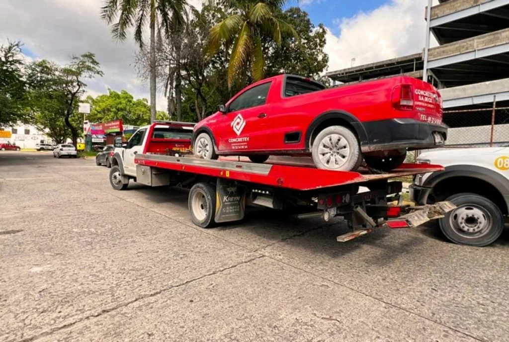 Estas son las tarifas autorizadas para evitar cobros excesivos de grúas en Tabasco