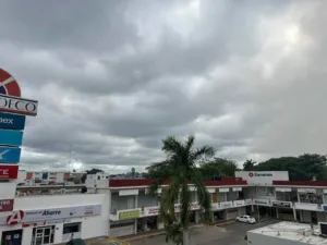Tabasco tendrá martes caluroso con temperaturas de hasta 45 grados y lluvias fuertes