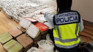 Desarticulan en España brazo del CJNG; introdujo 2.5 toneladas de metanfetamina