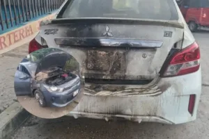 Investigan incendio de cinco vehículos en la ranchería Aniceto, Centro