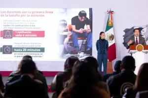 Sheinbaum llama a continuar debate sobre regulación de redes sociales para menores