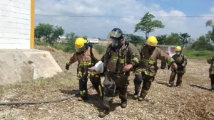 Realizan simulacro nivel IV por fuga de gas en instalaciones de CENAGAS en Tabasco