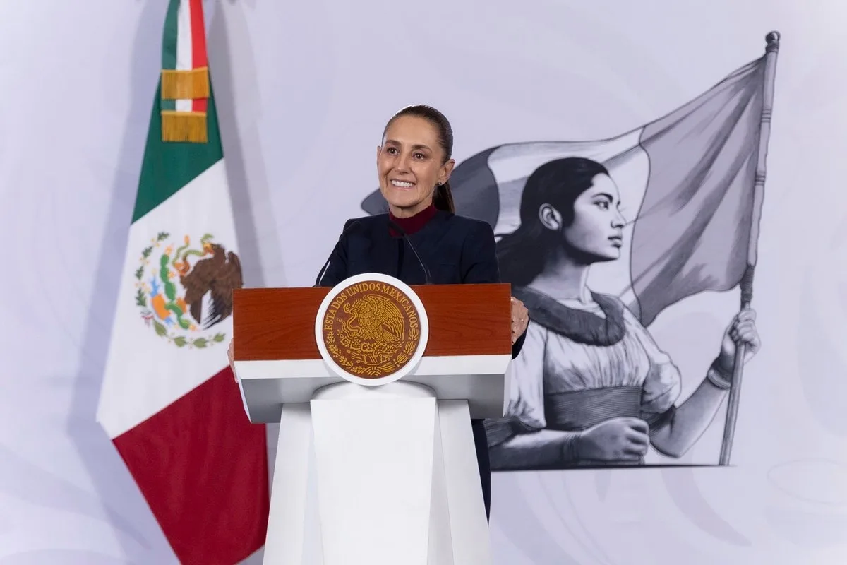 Sheinbaum critica política de vivienda neoliberal y destaca nuevo modelo para beneficiar a millones de familias