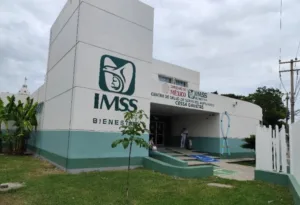 IMSS-Bienestar atiende fallas de aire acondicionado en hospitales de Tabasco