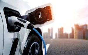 Ventas mundiales de vehículos eléctricos crecen 9% en julio, impulsadas por Europa