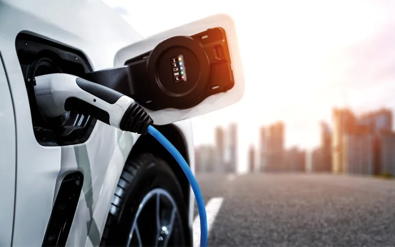 Ventas mundiales de vehículos eléctricos crecen 9% en julio, impulsadas por Europa