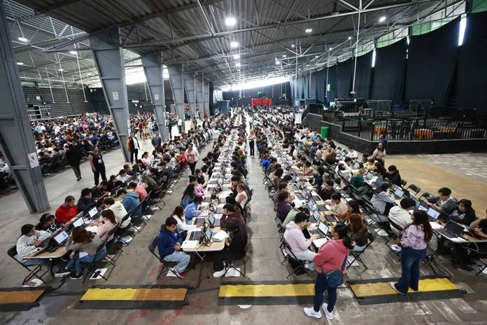 UNAM ofrece disculpas a aspirantes afectados por irregularidades en examen de admisión