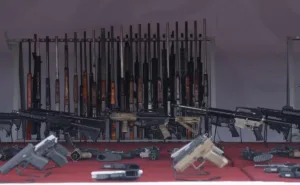 Canjean 78 armas y más de 11 mil cartuchos durante programa de Desarme Voluntario en Centro
