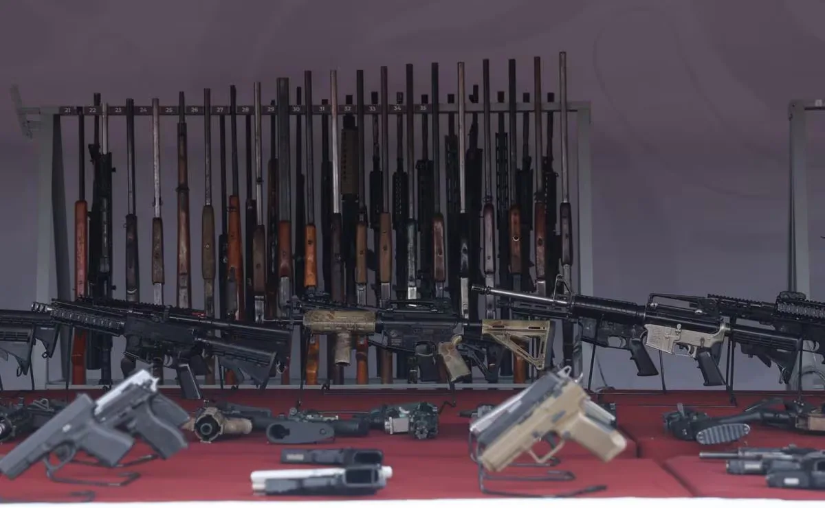 Canjean 78 armas y más de 11 mil cartuchos durante programa de Desarme Voluntario en Centro