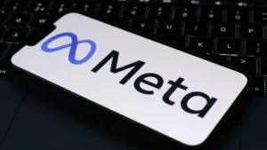 Meta enfrenta juicio en EU por presunto diseño adictivo de sus redes para menores