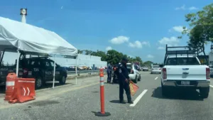 Refuerzan vigilancia en carretera tras presunta fuga del alcalde de Paraíso