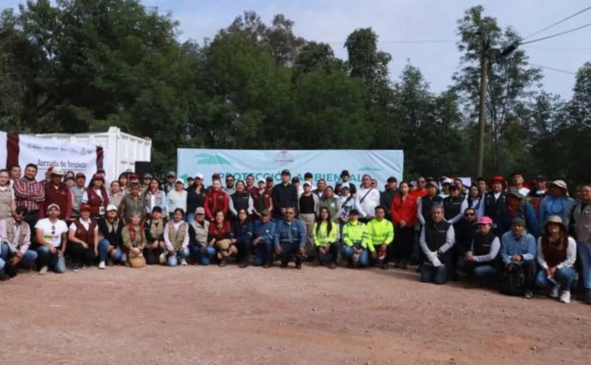 Retiran seis toneladas de residuos durante jornada de limpieza en el río Rosas