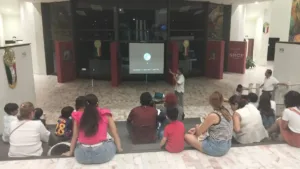 Lluvia y nubosidad frustran observación del eclipse lunar en Tabasco