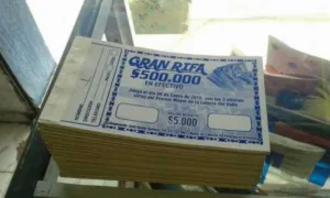 Alertan por rifas de dinero en calles de la Ciudad de México