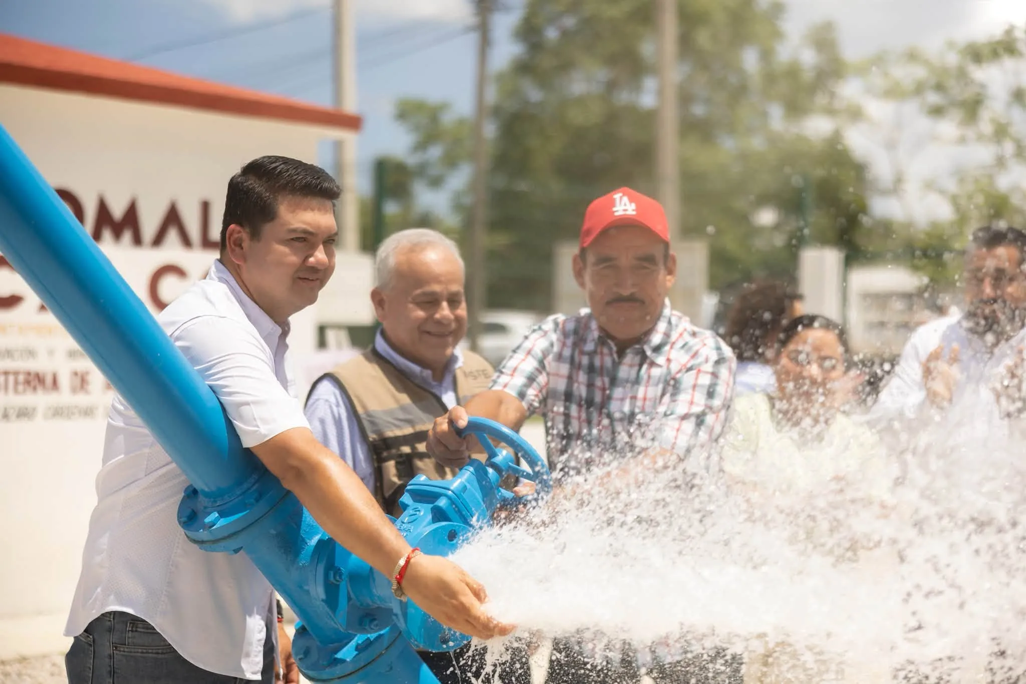 Supervisan OSFE y el Gobierno de Comalcalco Avances en Infraestructura Social y Cultural