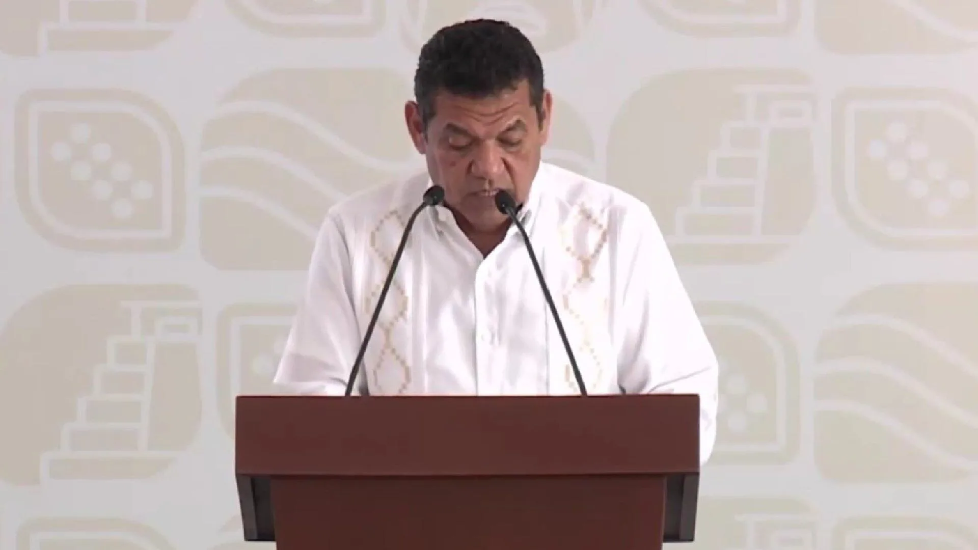 Javier May señala intereses políticos detrás de bloqueos en Tabasco