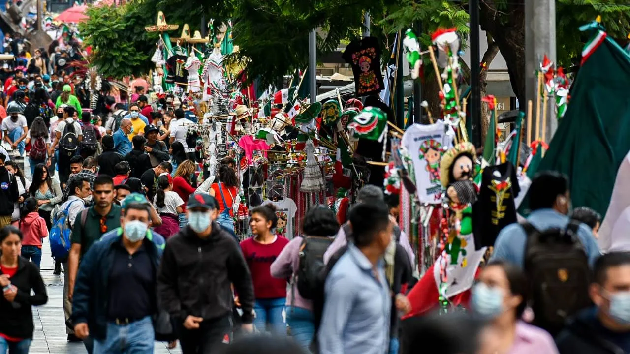 Fiestas Patrias dejarían derrama de 12 mil 170 mdp en CDMX