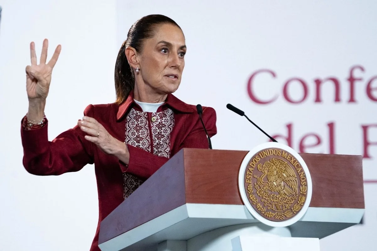 Sheinbaum reconoce caída en matemáticas y destaca avance en ciencias de PISA