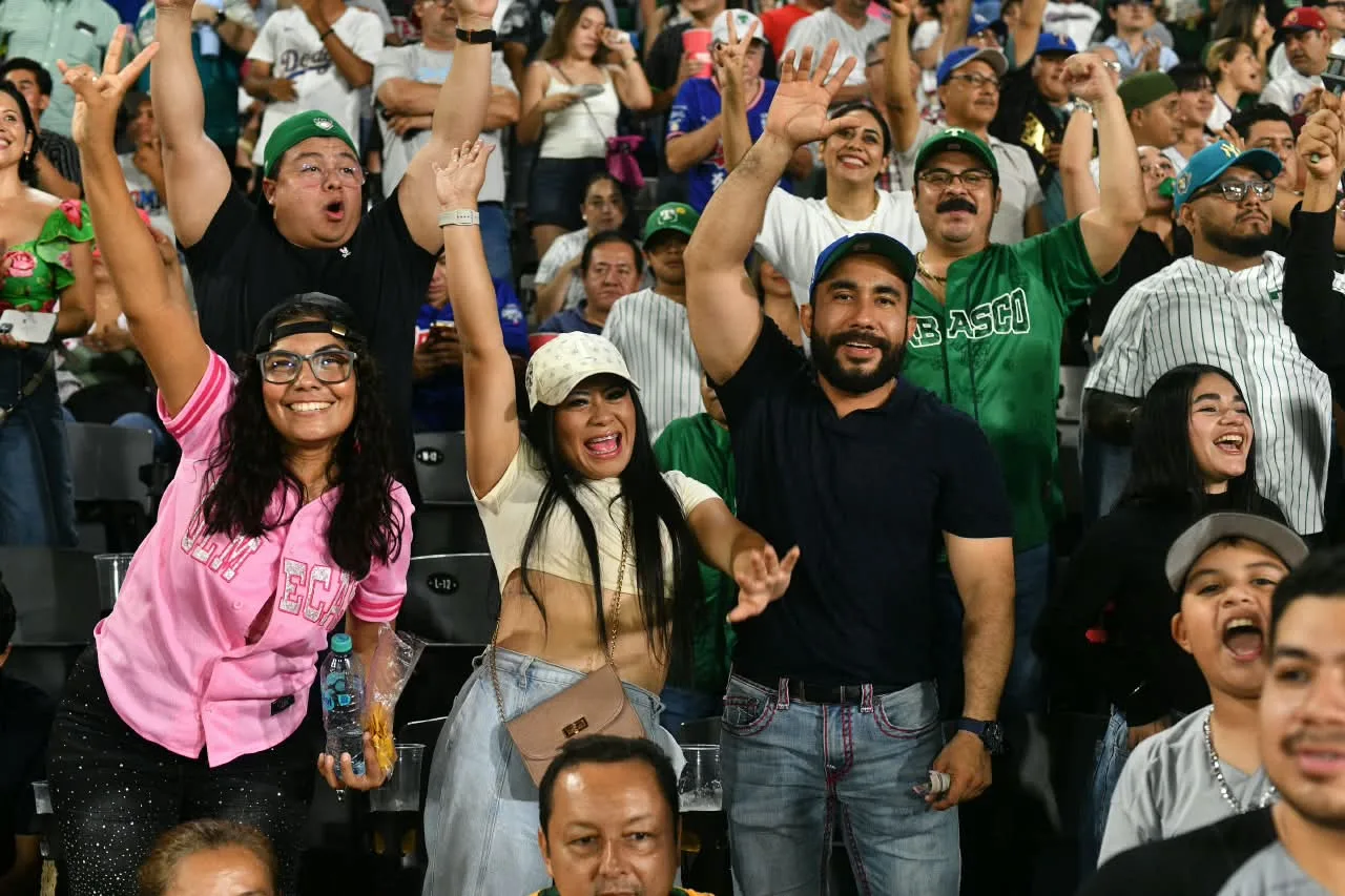 La afición tabasqueña despide a los Olmecas con orgullo