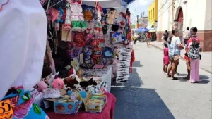 Familias recurren al ahorro y cooperaciones para celebrar la Independencia