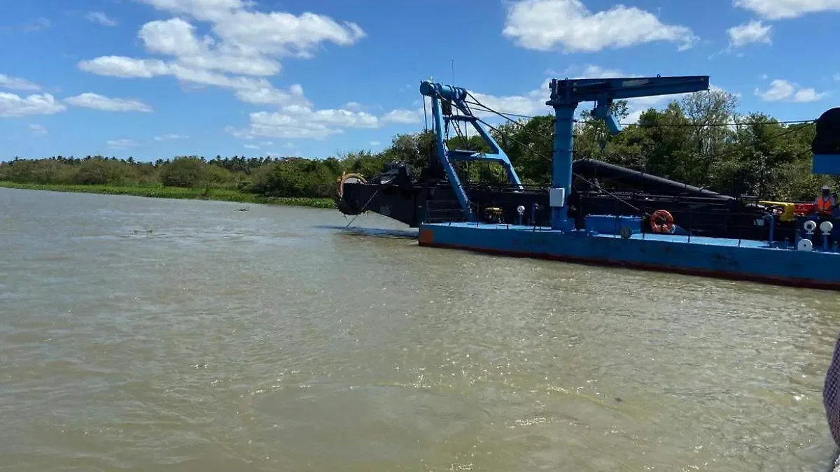 Tabasco proyecta nuevas obras hidráulicas y continuará dragado de ríos hasta 2027