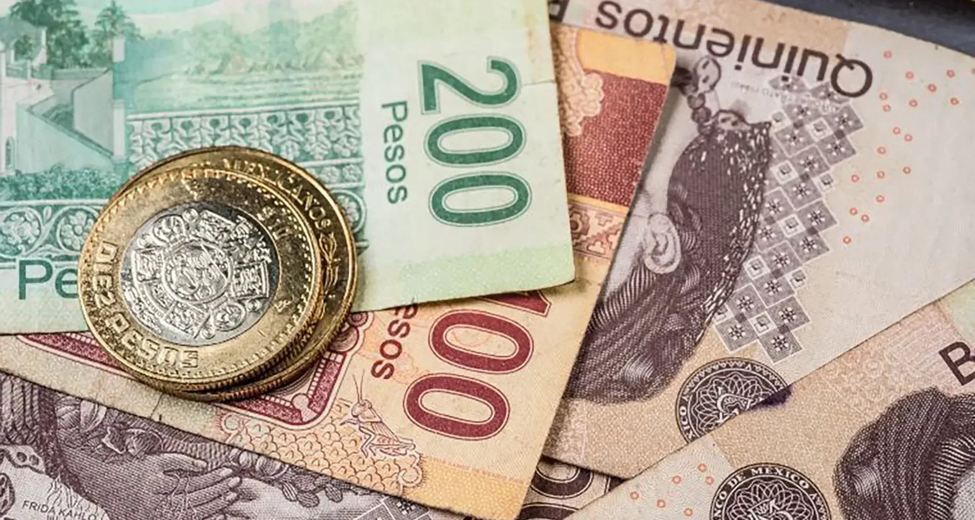 Economía mexicana mantiene expansión, aunque modera su ritmo en agosto