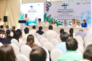 Tabasco reúne a especialistas para fortalecer la actualización médica en el Sureste