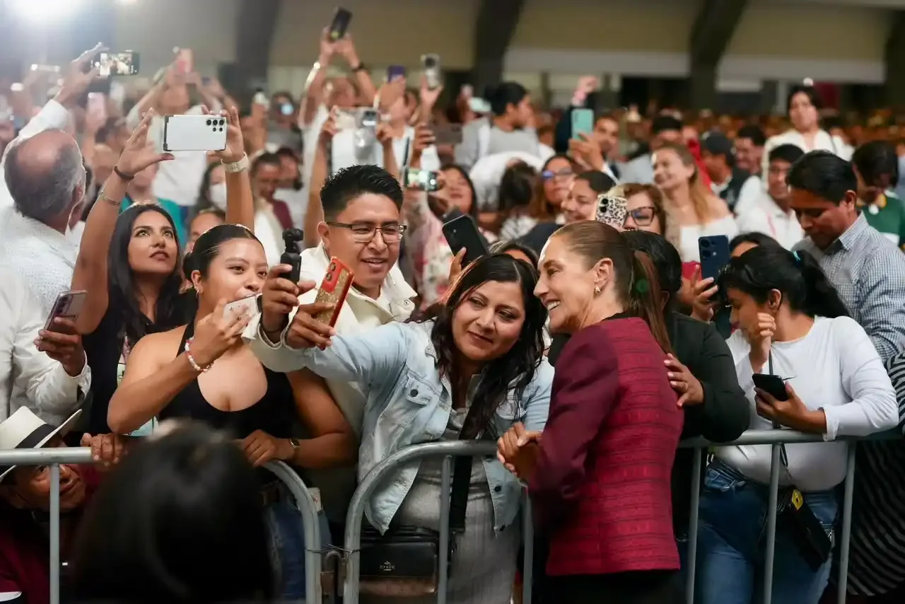 Sheinbaum anuncia nuevos proyectos para Puebla y destaca cobertura de programas sociales