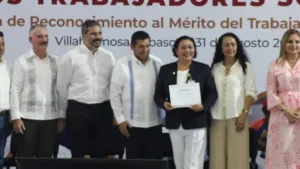 Reconocen en Tabasco la labor de trabajadores sociales del sector salud
