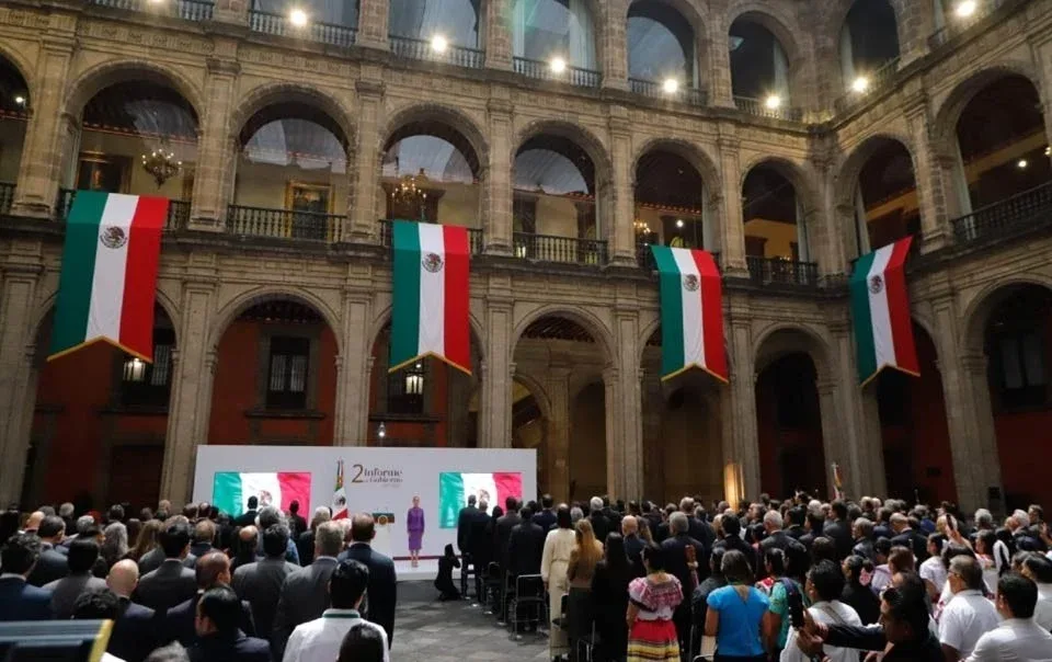 Sheinbaum ofrece paquete fiscal 2027 responsable y con prioridad al bienestar