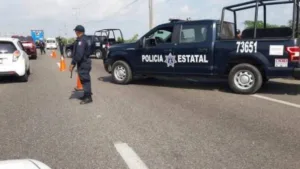 Transportistas denuncian presuntas extorsiones en retenes de Tabasco