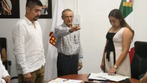 Romeo Lugo de la Fuente asume la Contraloría Municipal de Paraíso
